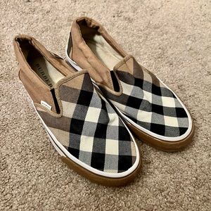 Burberry Loafers